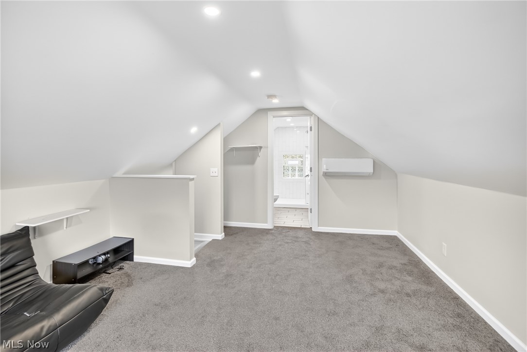 3205 Mapledale Avenue Cleveland OH 44109