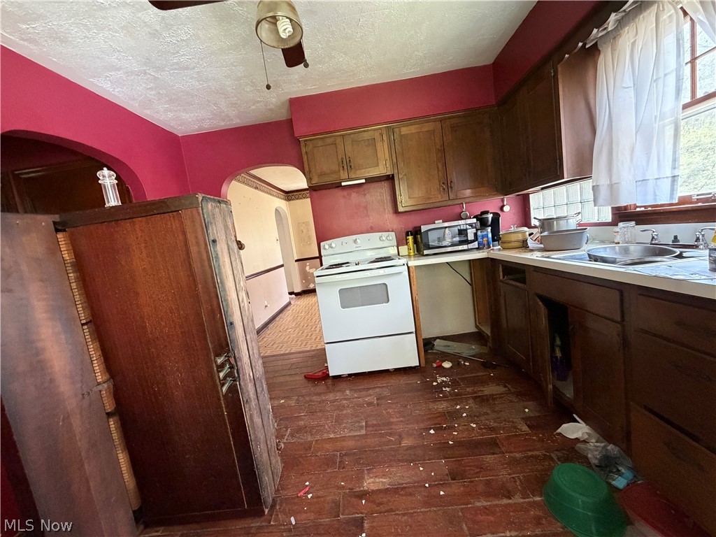55881 Colerain Pike Martins Ferry OH 43935