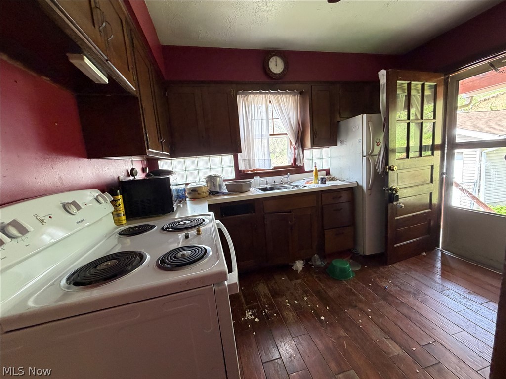 55881 Colerain Pike Martins Ferry OH 43935