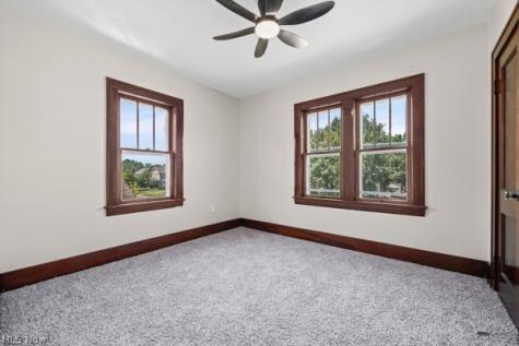 903 W 19th Street Lorain OH 44052