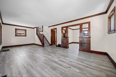 903 W 19th Street Lorain OH 44052