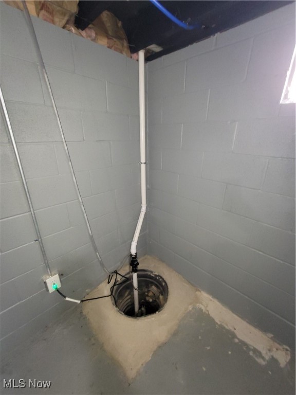 687 Moreley Avenue Akron OH 44320