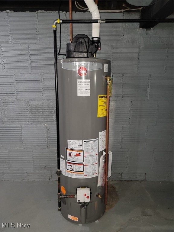 687 Moreley Avenue Akron OH 44320