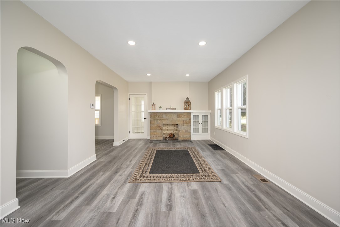 687 Moreley Avenue Akron OH 44320