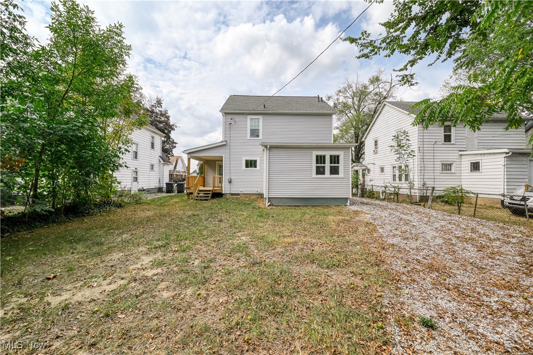 687 Moreley Avenue Akron OH 44320