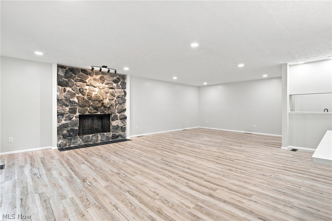 18259 Glencreek Lane Strongsville OH 44136