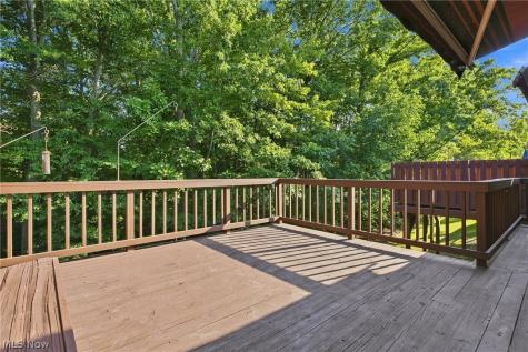 18259 Glencreek Lane Strongsville OH 44136