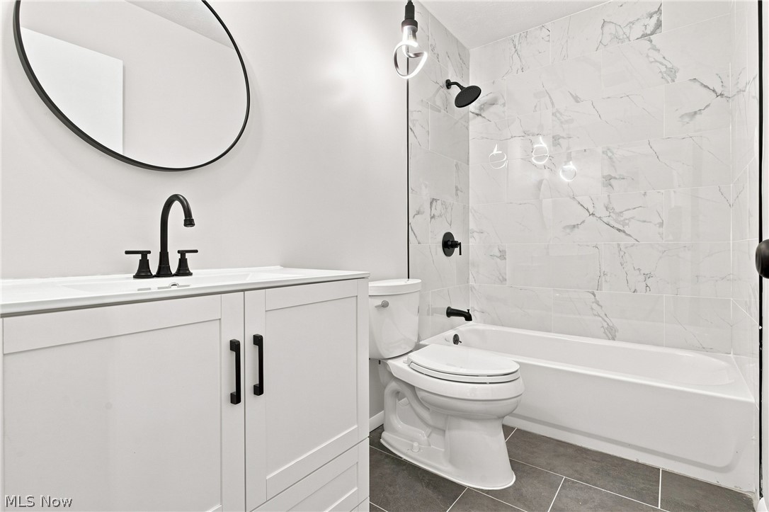 18259 Glencreek Lane Strongsville OH 44136