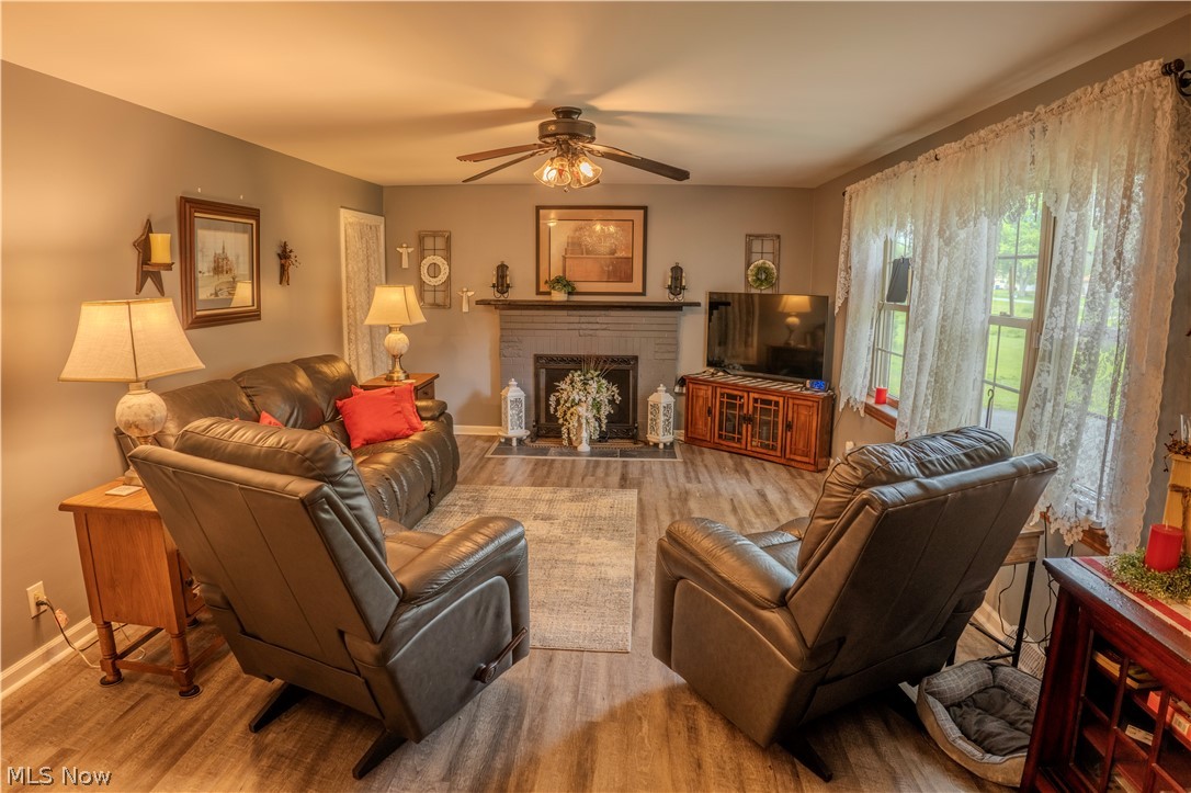 1526 W Park Avenue Niles OH 44446