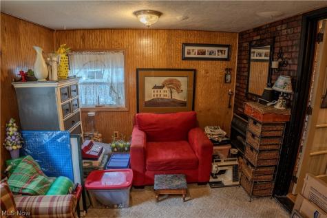 1526 W Park Avenue Niles OH 44446