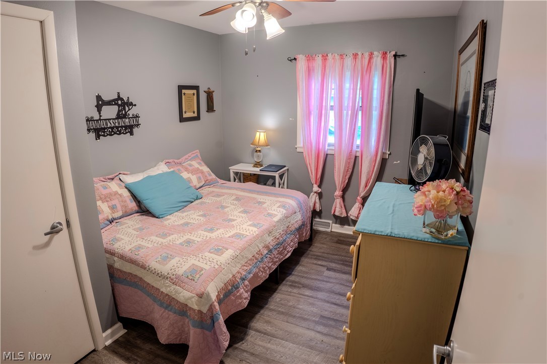 1526 W Park Avenue Niles OH 44446