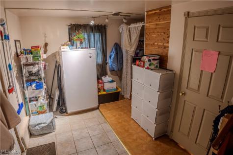 1526 W Park Avenue Niles OH 44446