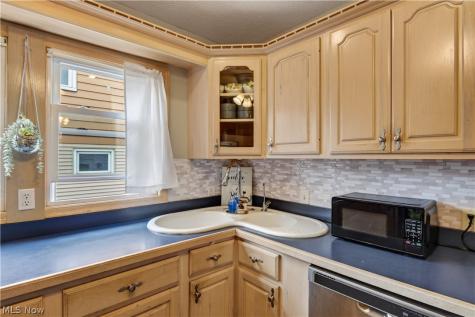1111 Spring Road Cleveland OH 44109