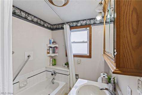 1111 Spring Road Cleveland OH 44109