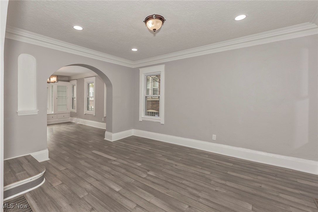 2640 Mayfield Road Cleveland Heights OH 44106