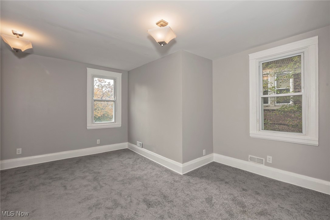 2640 Mayfield Road Cleveland Heights OH 44106