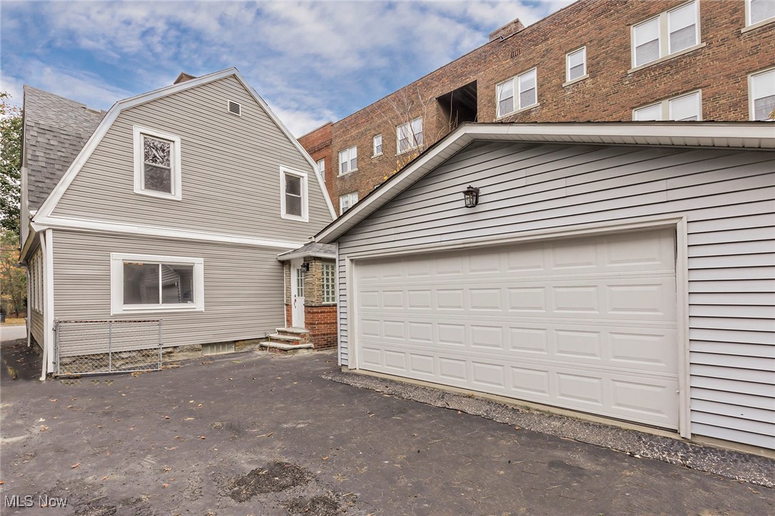 2640 Mayfield Road Cleveland Heights OH 44106