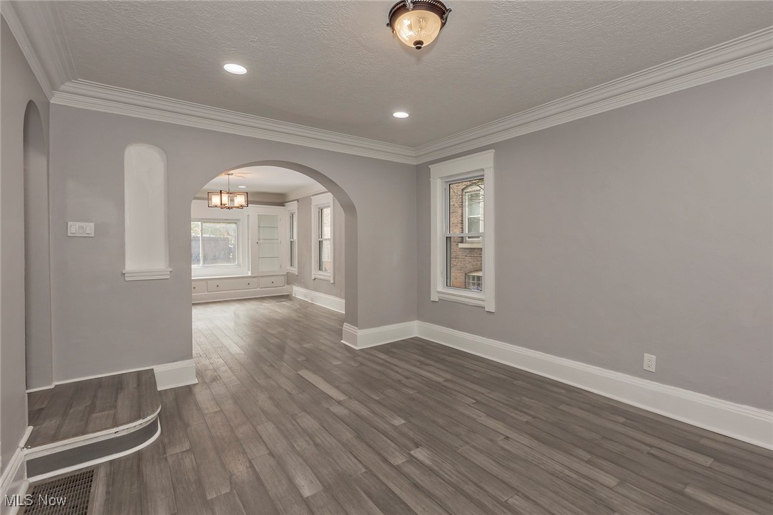 2640 Mayfield Road Cleveland Heights OH 44106