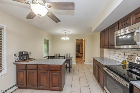 27343 Clinton Drive North Olmsted OH 44070