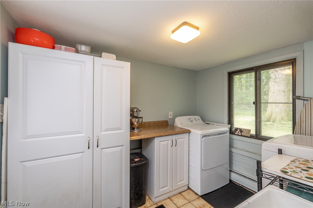 27343 Clinton Drive North Olmsted OH 44070