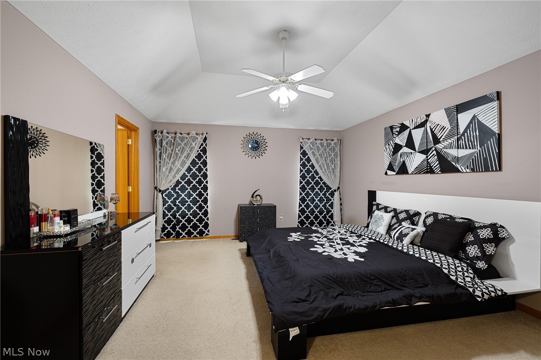13435 Glenbrook Drive Strongsville OH 44136