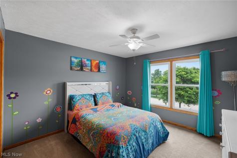 13435 Glenbrook Drive Strongsville OH 44136