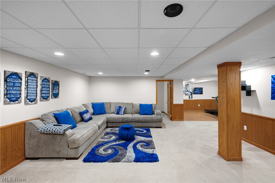 13435 Glenbrook Drive Strongsville OH 44136