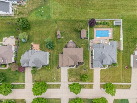 13435 Glenbrook Drive Strongsville OH 44136