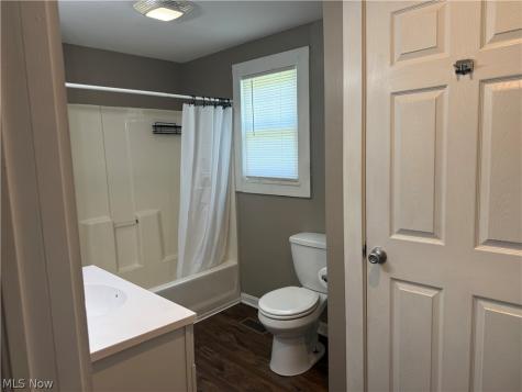 116 Maple Avenue SE Massillon OH 44646