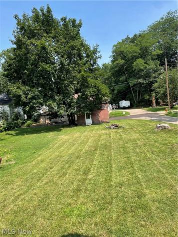 116 Maple Avenue SE Massillon OH 44646