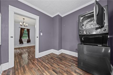 773 Dan Street Akron OH 44310