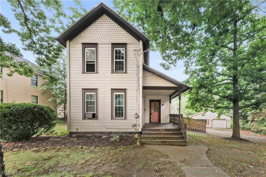 773 Dan Street Akron OH 44310