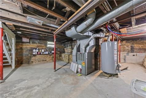773 Dan Street Akron OH 44310