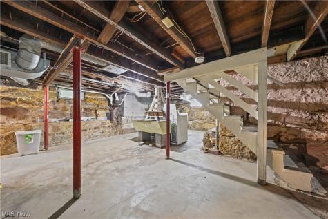 773 Dan Street Akron OH 44310
