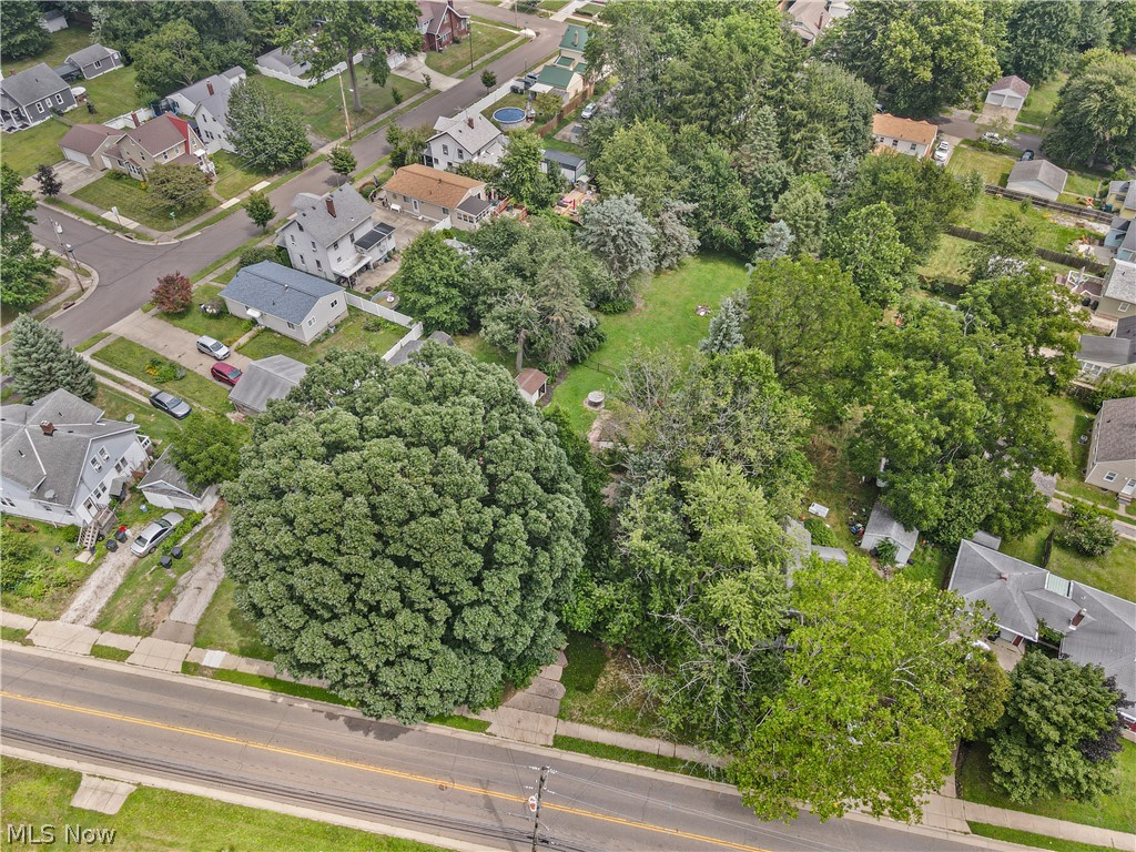 773 Dan Street Akron OH 44310