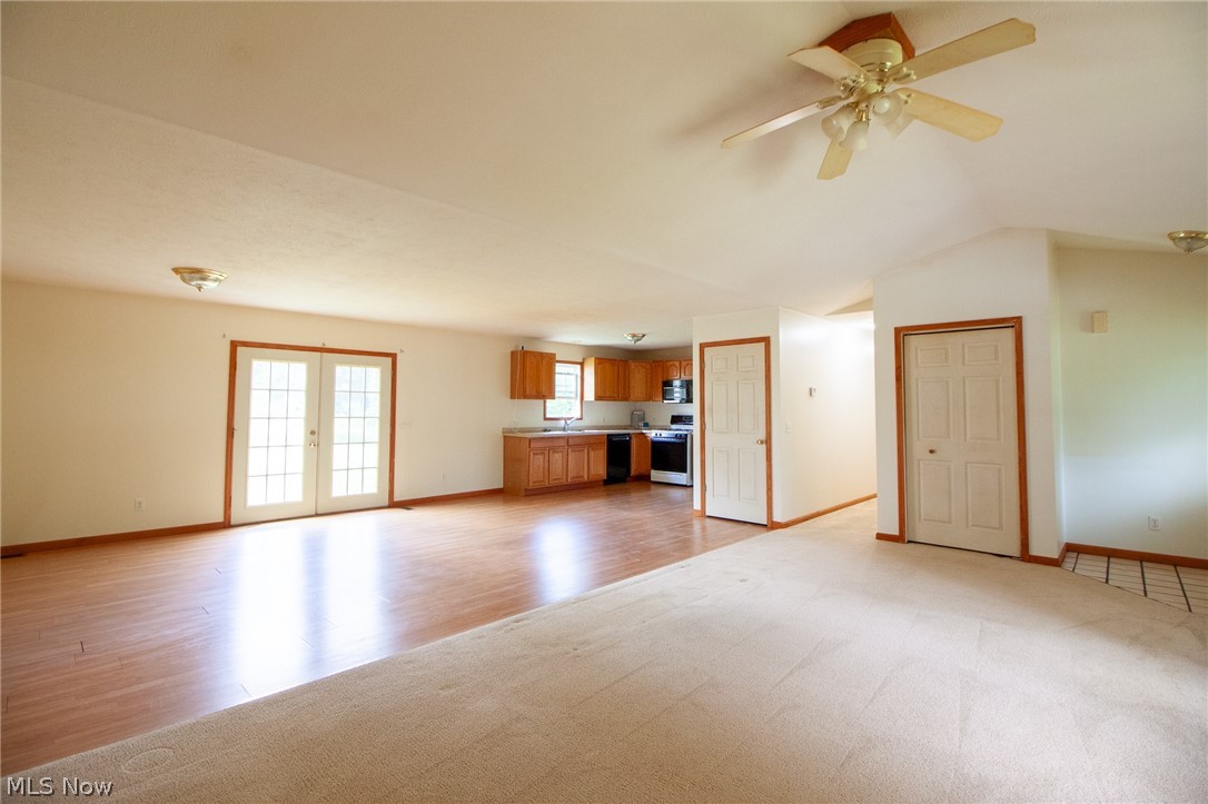 380 Clay Street Geneva OH 44041