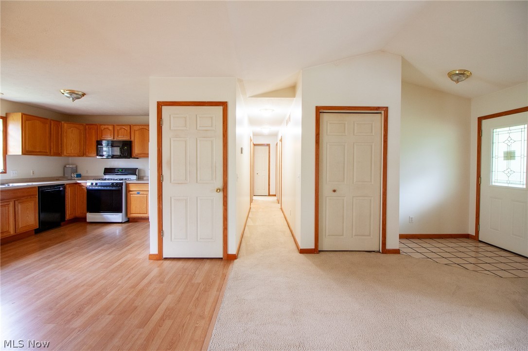 380 Clay Street Geneva OH 44041