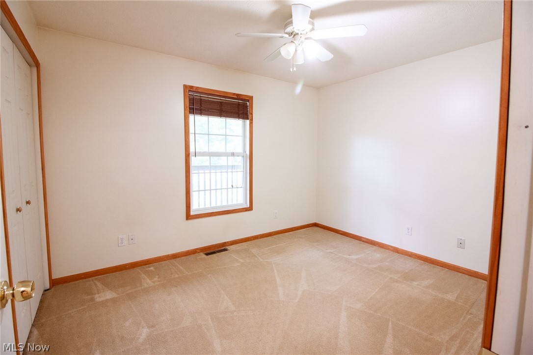 380 Clay Street Geneva OH 44041