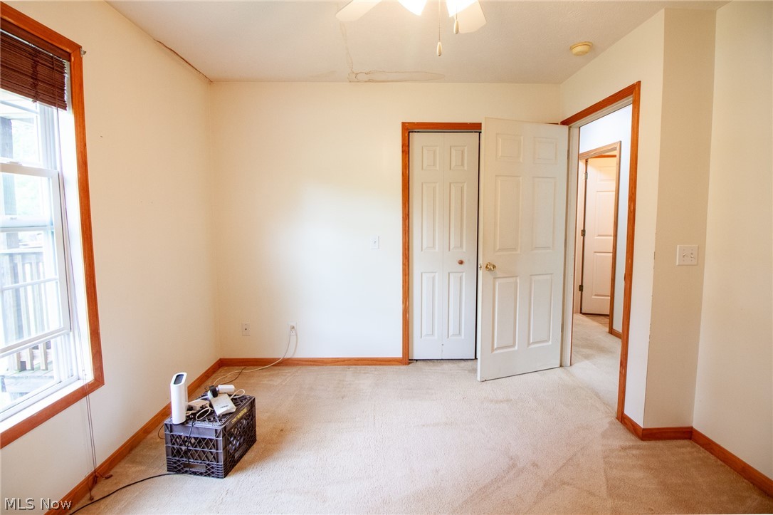 380 Clay Street Geneva OH 44041