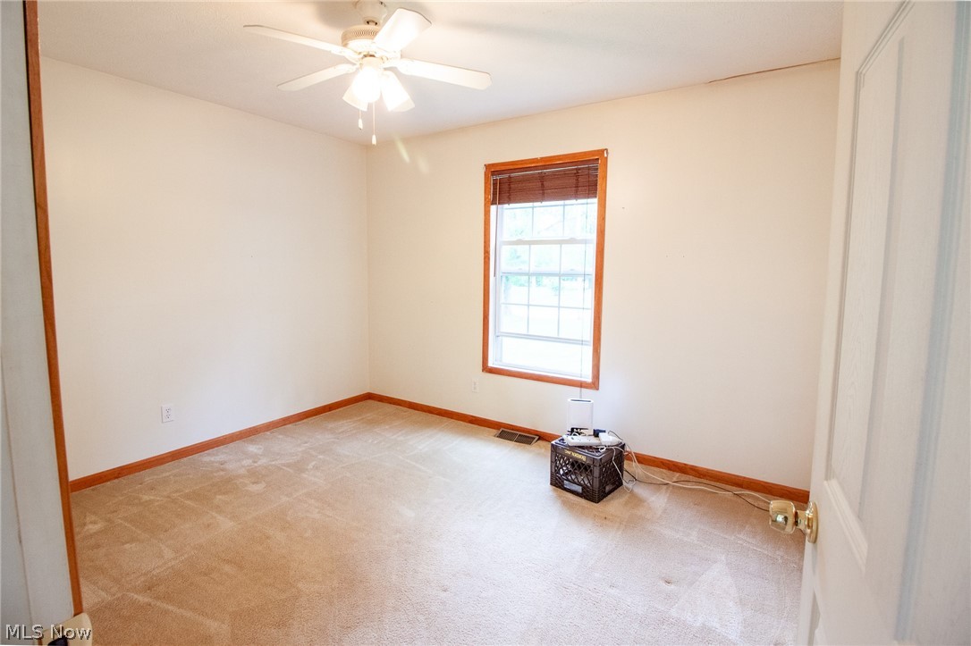 380 Clay Street Geneva OH 44041
