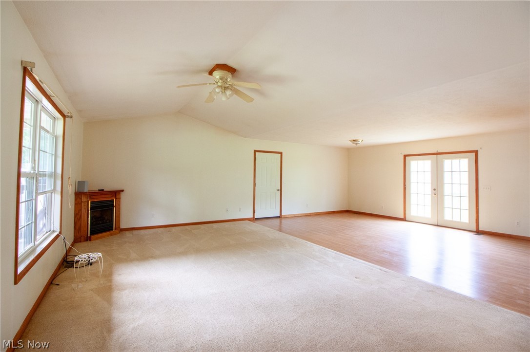 380 Clay Street Geneva OH 44041