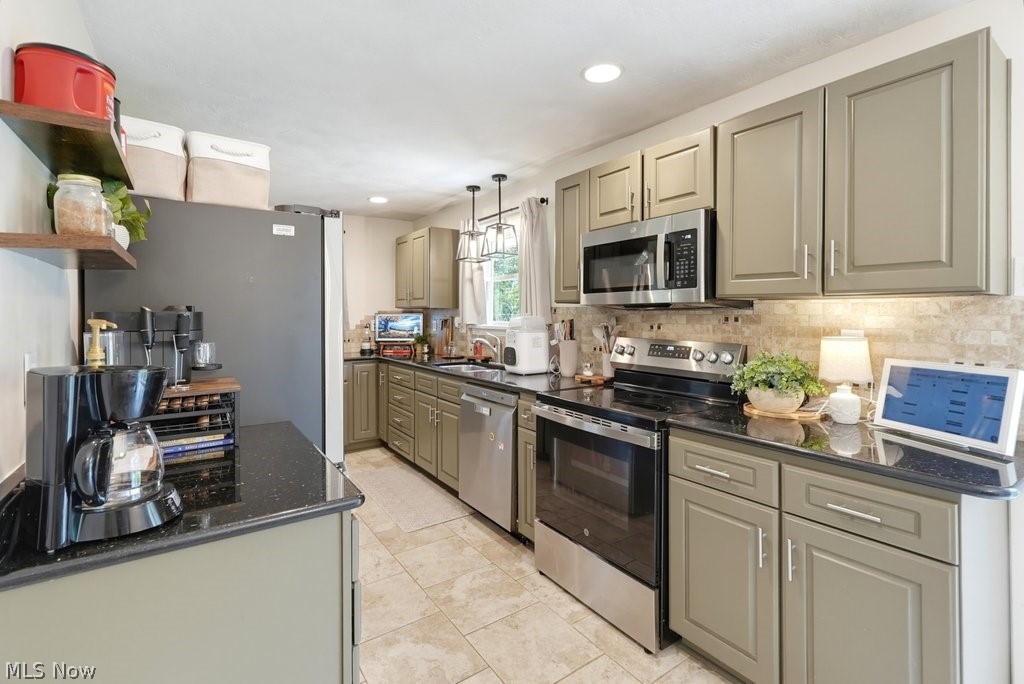 6350 Aster Drive Independence OH 44131