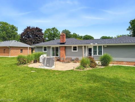 6350 Aster Drive Independence OH 44131