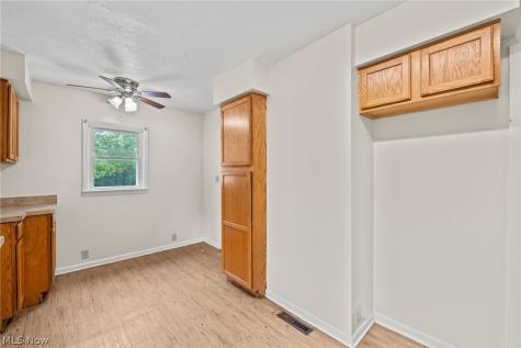 205 Center Road Bedford OH 44146