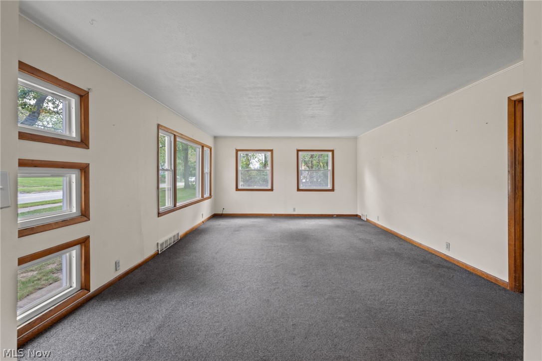 205 Center Road Bedford OH 44146