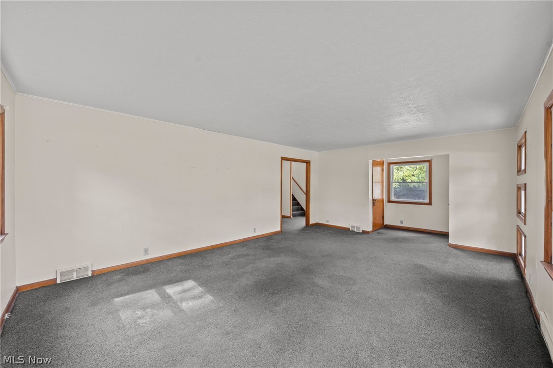 205 Center Road Bedford OH 44146