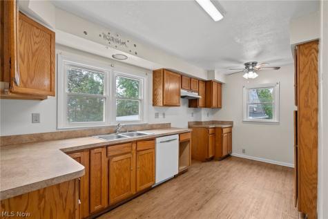 205 Center Road Bedford OH 44146