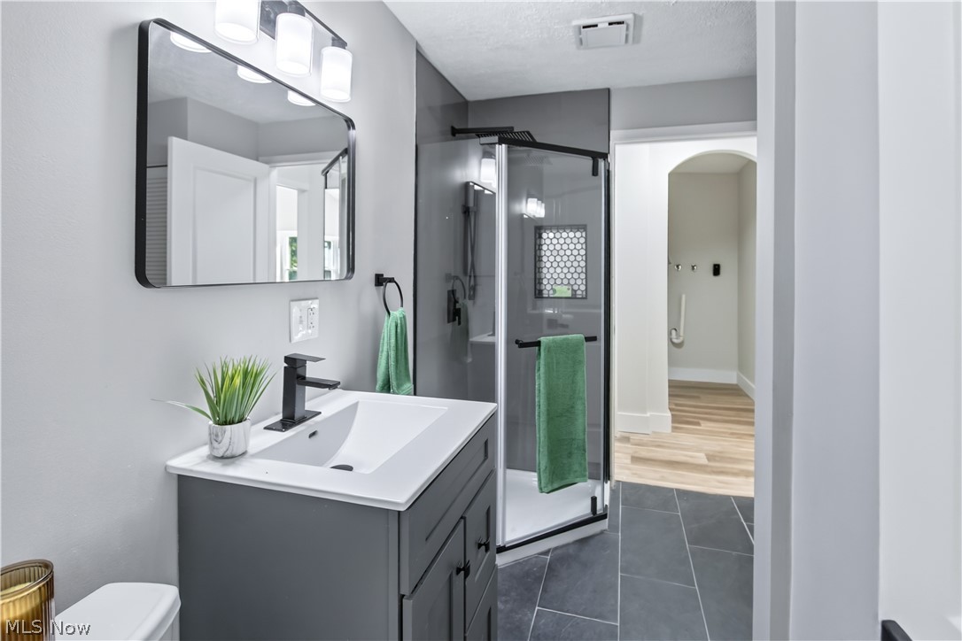 6242 Oxford Court Bedford Heights OH 44146