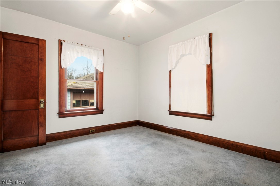 1925 Weston Avenue Youngstown OH 44514