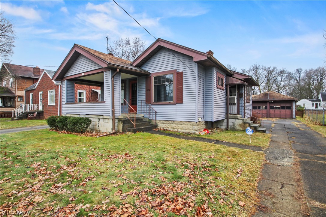 1925 Weston Avenue Youngstown OH 44514